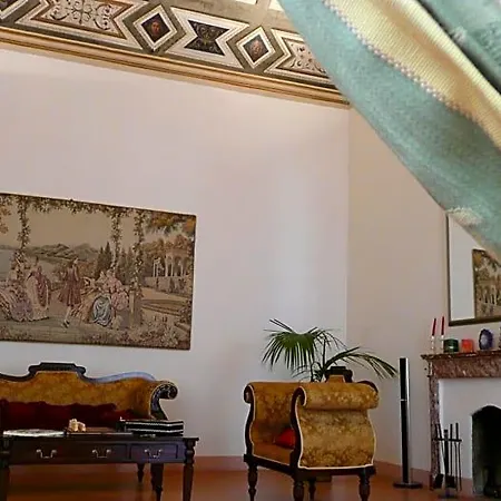 Palazzo De' Vecchi