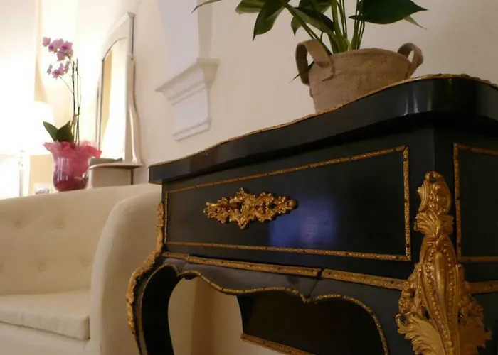 Palazzo De' Vecchi Bed and Breakfast