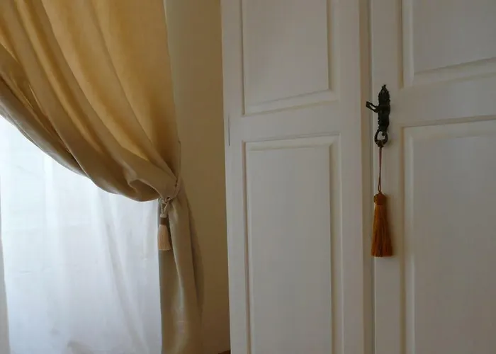 Bed and Breakfast Palazzo De' Vecchi 4*