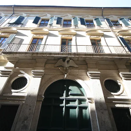 Bed and breakfast Palazzo De' Vecchi 4*
