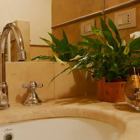 Bed & Breakfast Palazzo De' Vecchi 4*