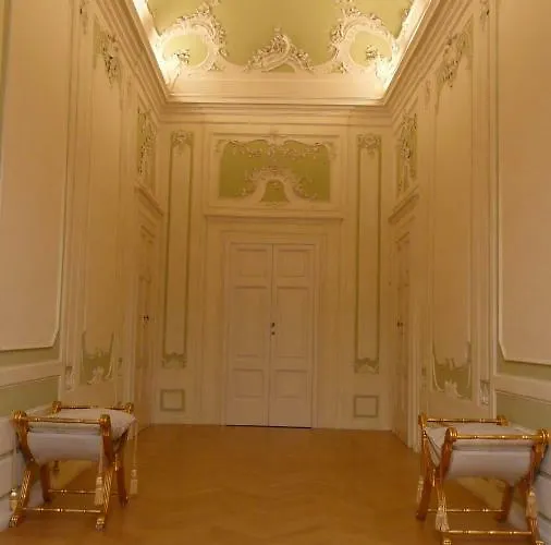 Palazzo De' Vecchi Отель типа 