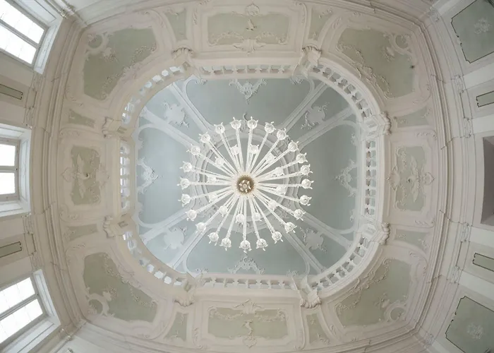 Palazzo De' Vecchi Bed & Breakfast 4*