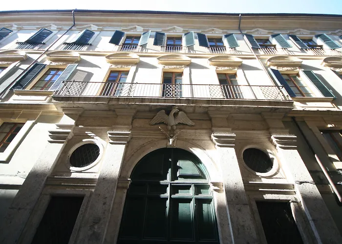 Bed & Breakfast Palazzo De' Vecchi 4*