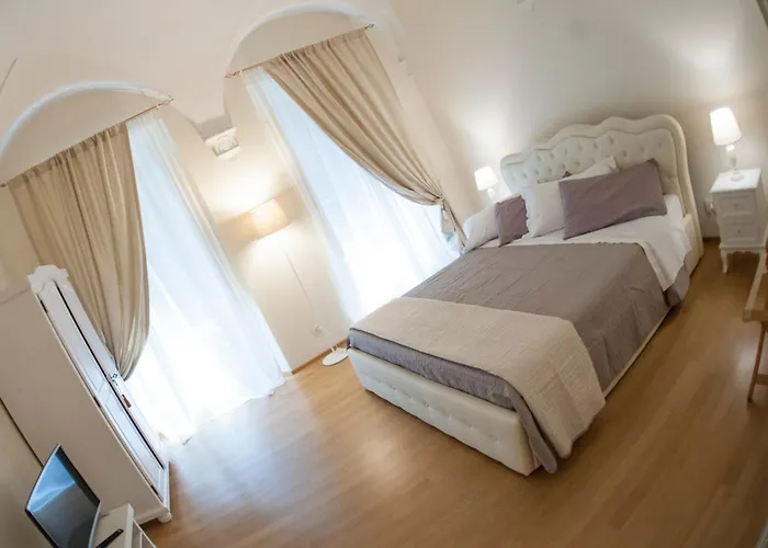 Palazzo De' Vecchi Bed & Breakfast